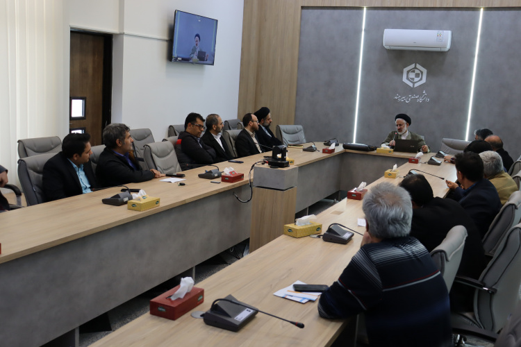 برگزاری نشست هم اندیشی قرآن و مدیریت امیال انسانی